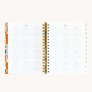 Black Floral 2024 Yearly Planner - 7x9 in.